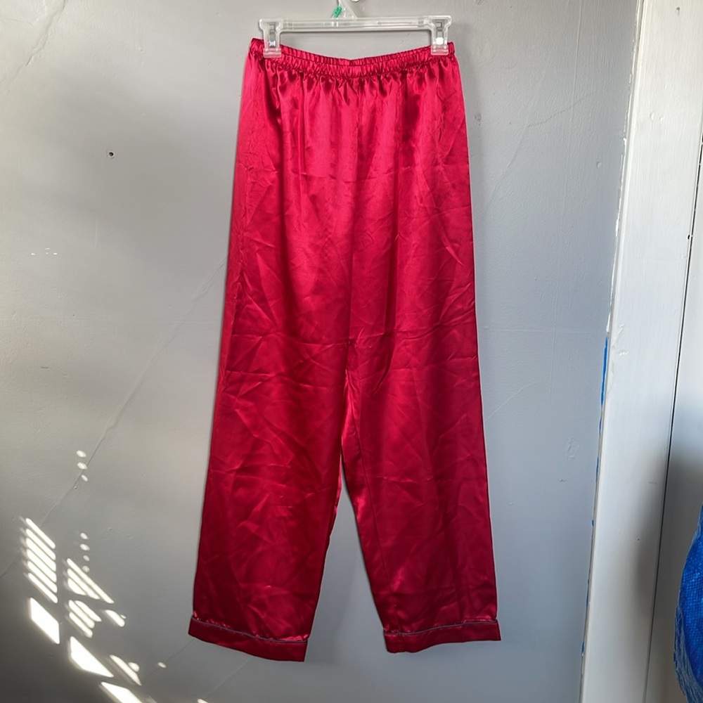 Vintage Gilligan & O’Malley Women’s M Red Two Piece Polyester Sleep set grandma - Picture 2 of 11